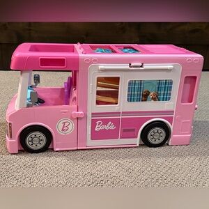 Barbie Dream Camper!